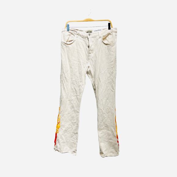 Gallery Dept. Logan Flame-Print Bootcut Jeans - Picture 6 of 13